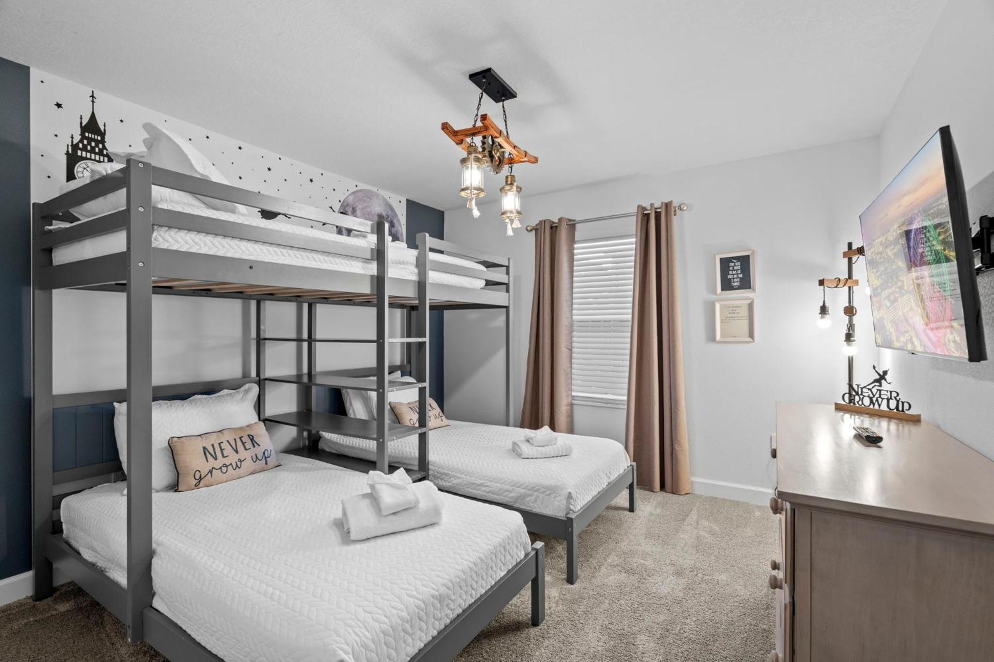 Special 4bedroom Th W-private Pool Next To Kissimmee